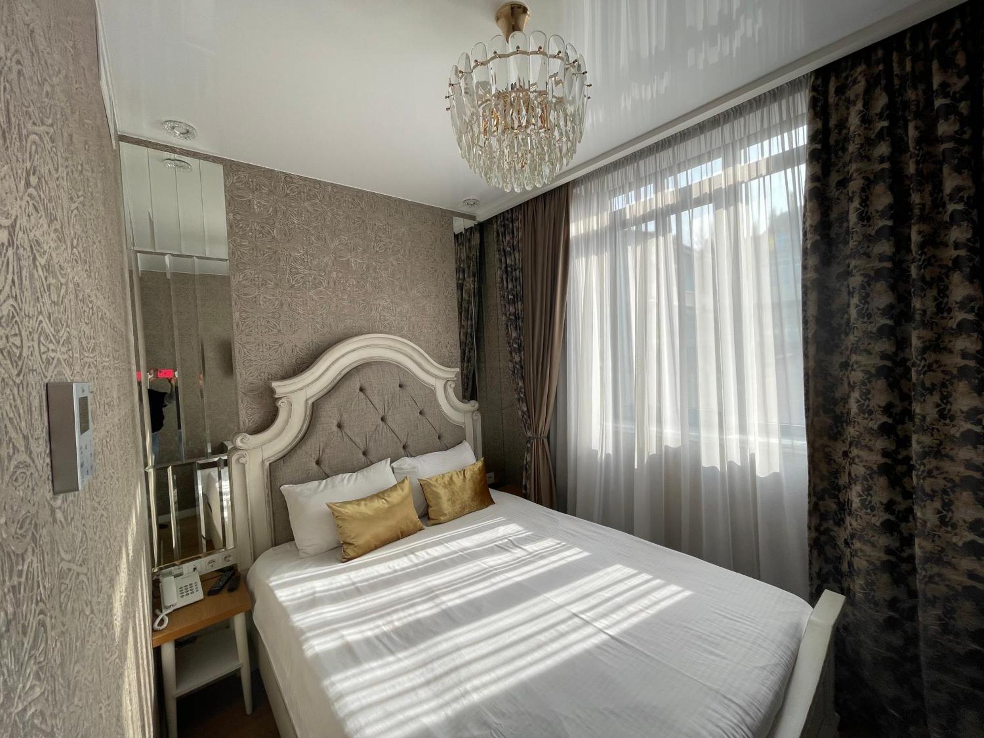 Rikhe Palace Boutique Hotel Tbilisi Exterior foto